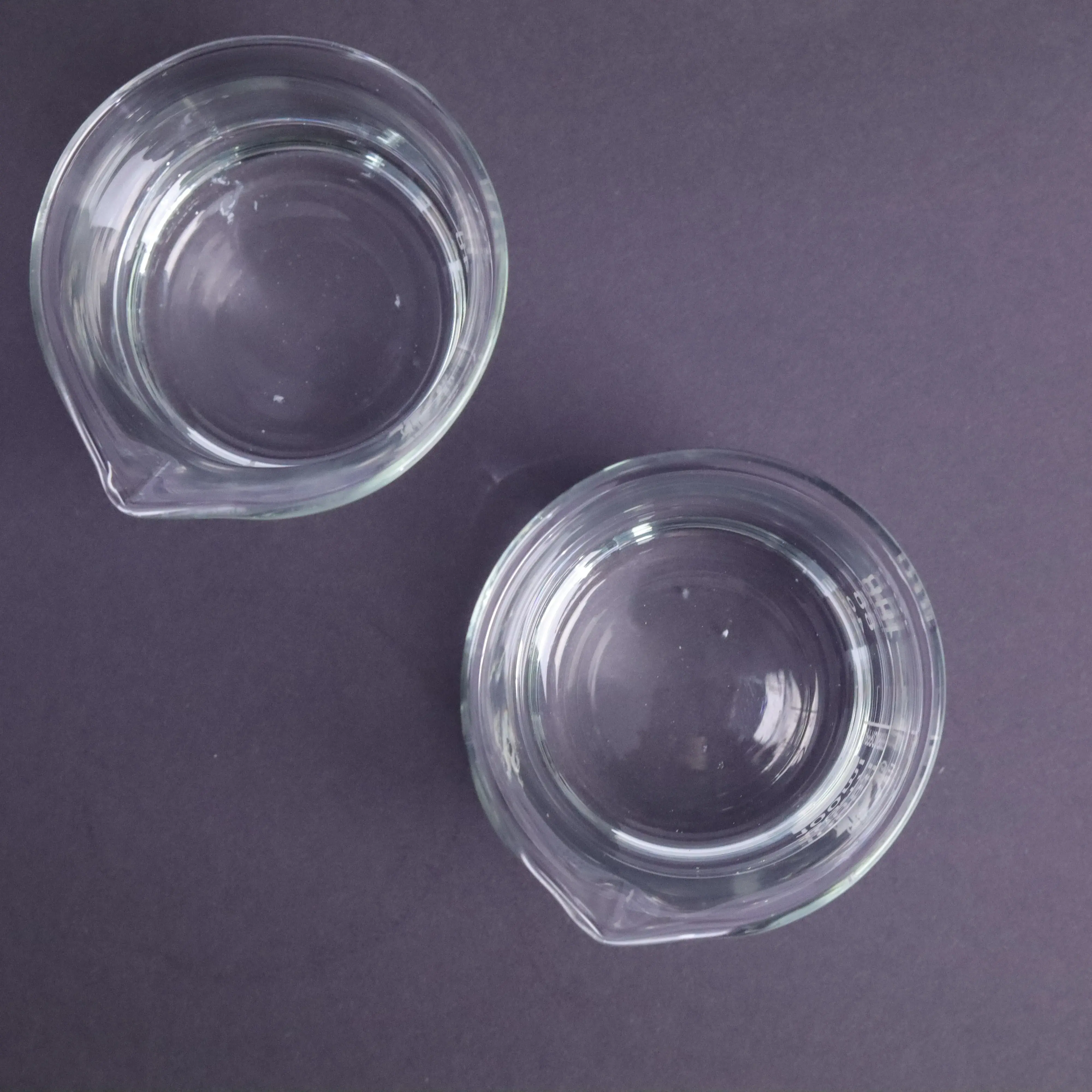 Best-selling Emollient BGCC Butylene Glycol Dicaprylate/Dicaprate Grease Moisturizer  CAS 211107-84-5