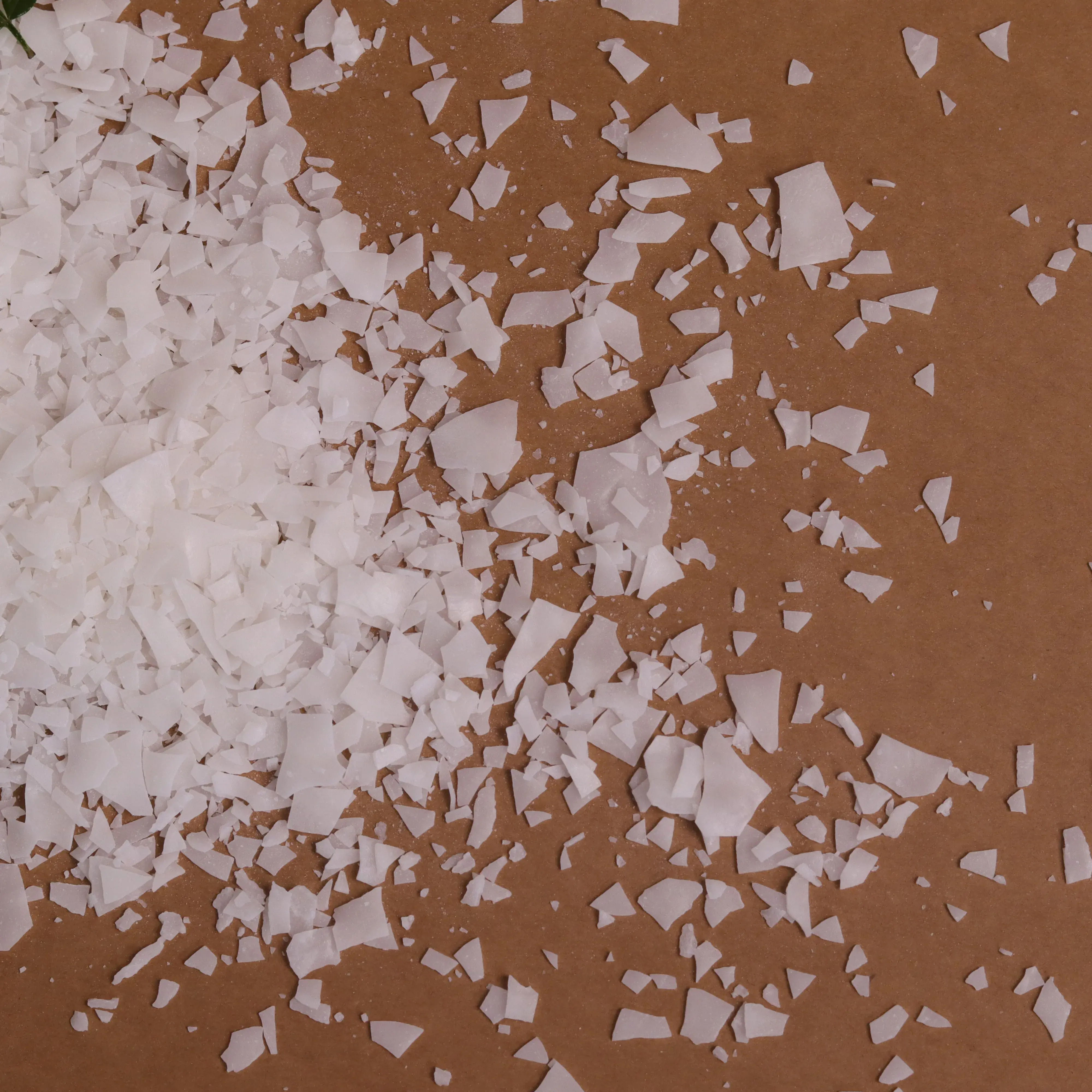 Cosmetic Grade CocamideMEA Coconut Oil Monoethanolamide CMEA Thickener CAS 68140-00-1